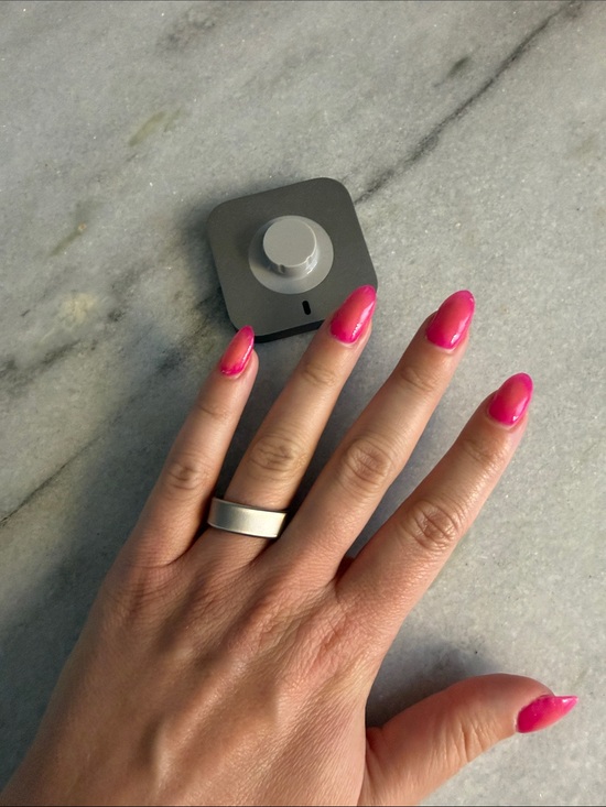 Oura Other - Oura Gray Magnetic Ring and Charger - Brushed Silver Smart Ring size 7 used 2x